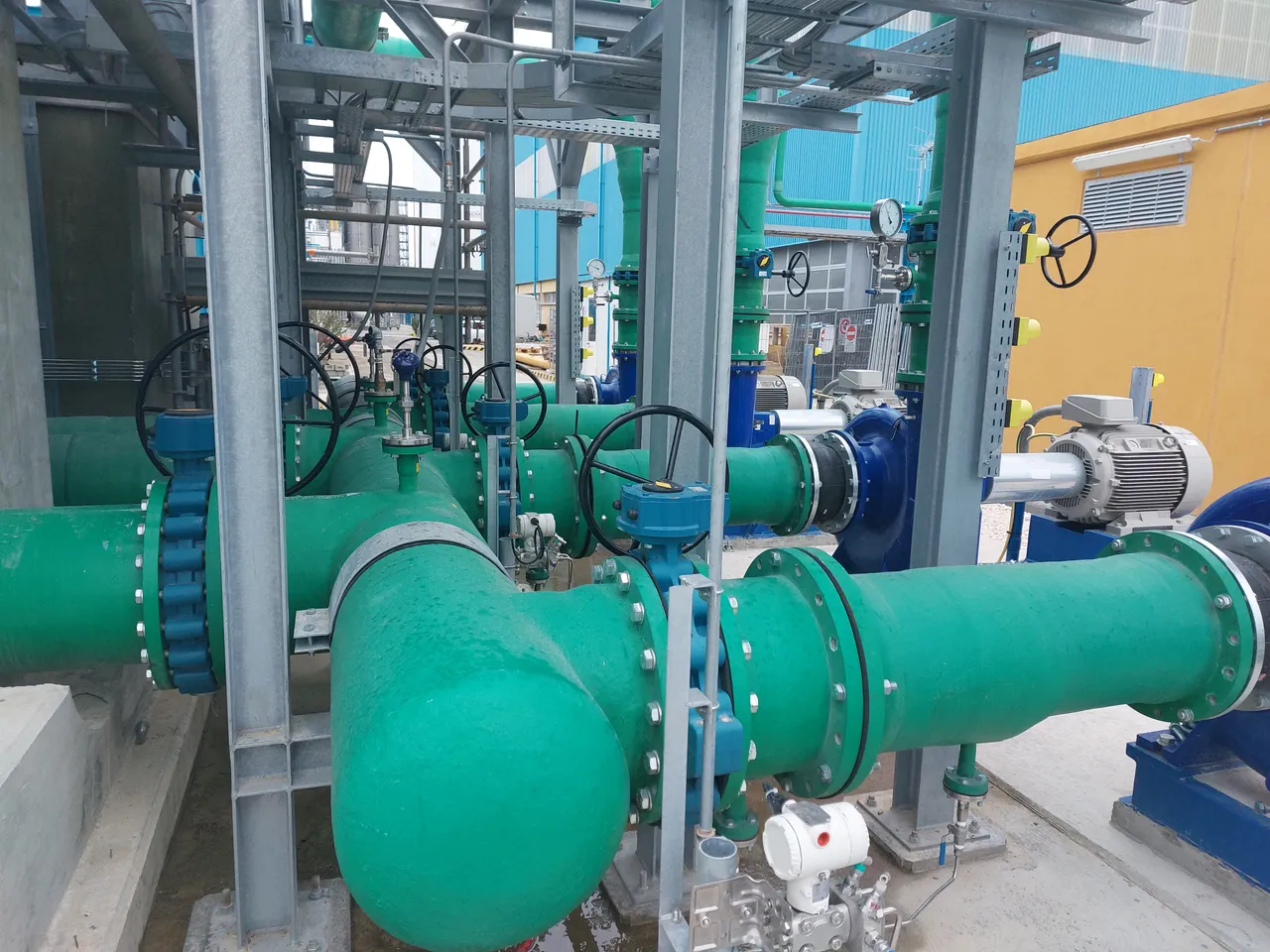 Tubazioni GRP e torri di raffreddamento — CHEMGAS-SAPIO, Brindisi